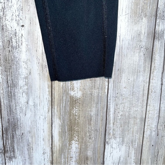 Offline Black High Rise Goals 7/8 Leggings - Picture 4 of 6